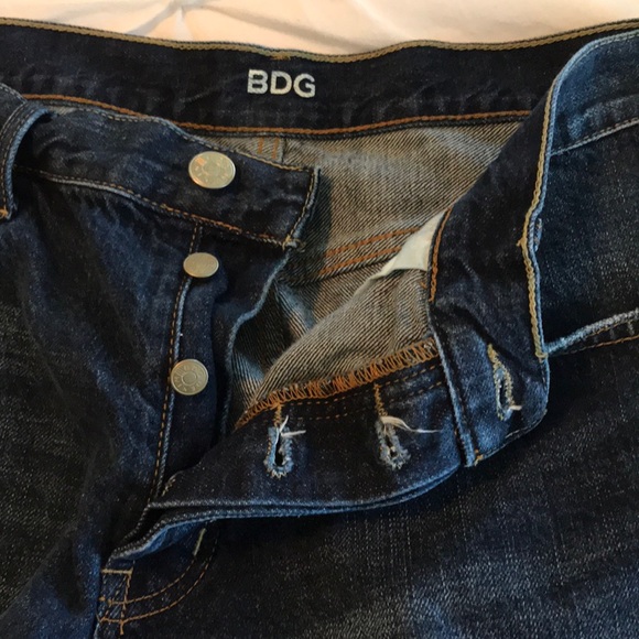 Urban outfitters BDG dark wash cutoff shorts - Picture 4 of 4